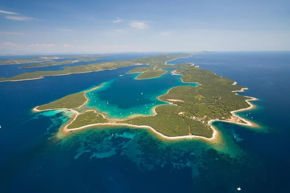 Вилла Luxury Sun House With Hot Tub And Sea View Dragove Хорватия